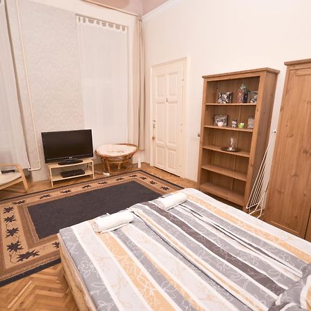 Nador Street Apartment ブダペスト エクステリア 写真