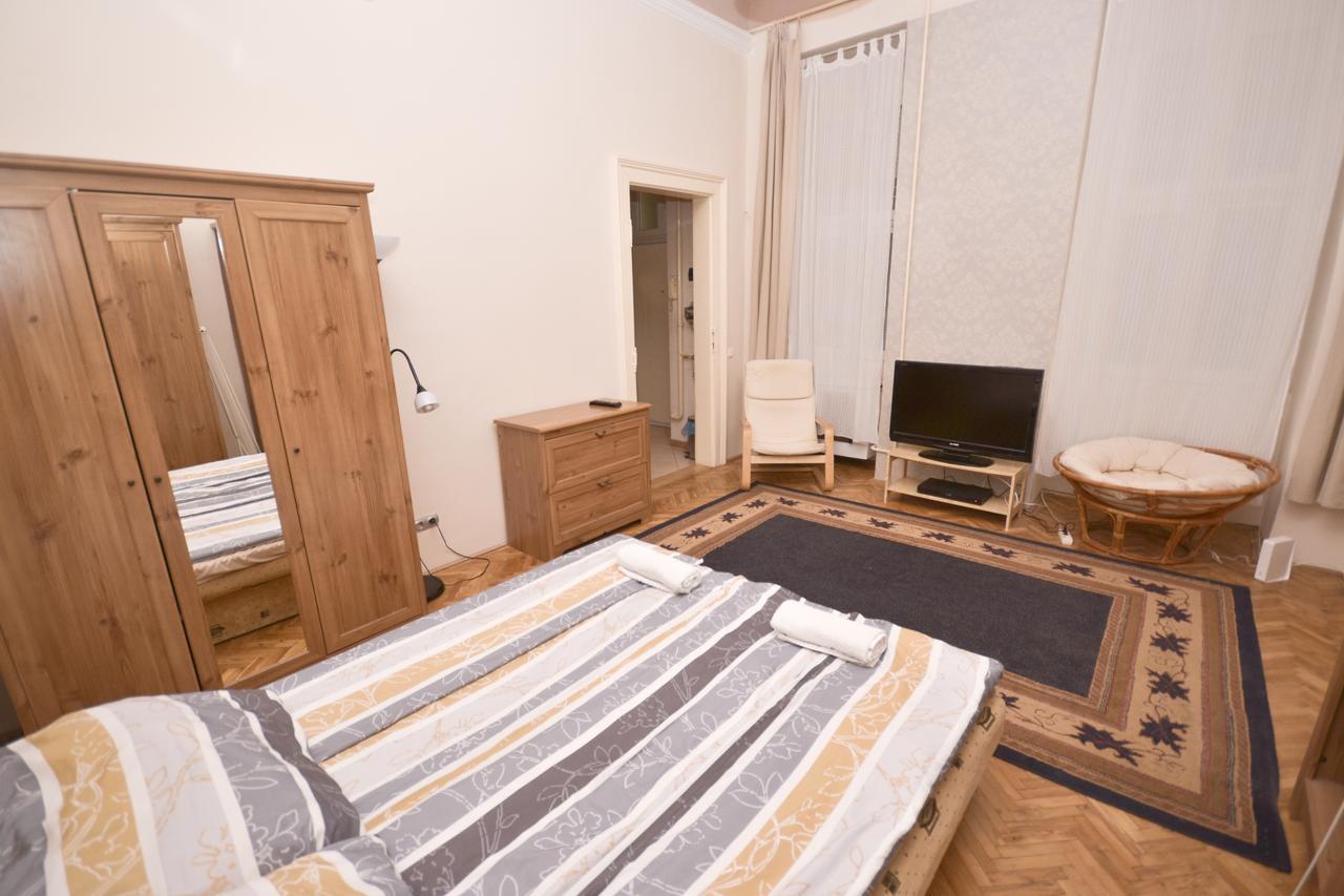 Nador Street Apartment ブダペスト エクステリア 写真